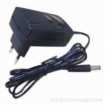 AC/DC switching adapter